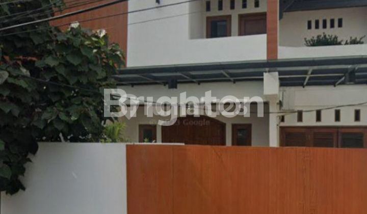 / Rumah 2 Lantai Kayu Putih Jakarta Timur