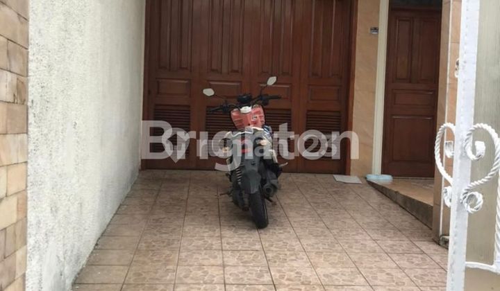 Rumah 2 Lantai Kelapa Gading Jakarta Utara 2