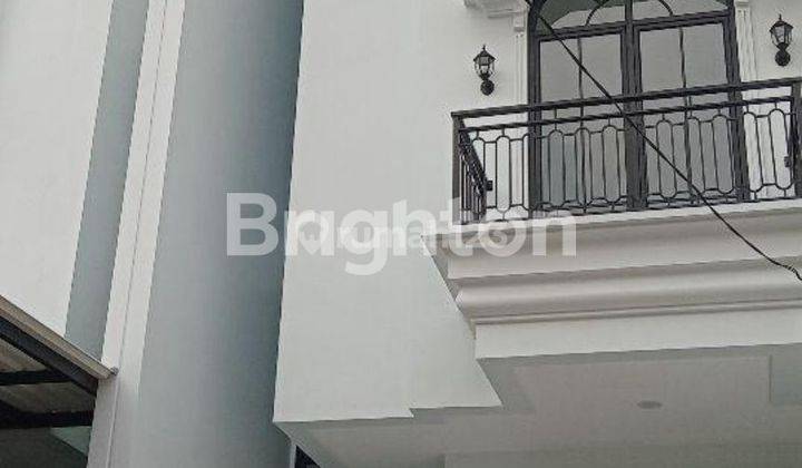 Rumah Baru 3 Lantai Taman Ratu Jakarta Barat 1