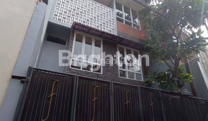 Jual Rumah 3 Lantai Rawamangun Jakarta Timur 1