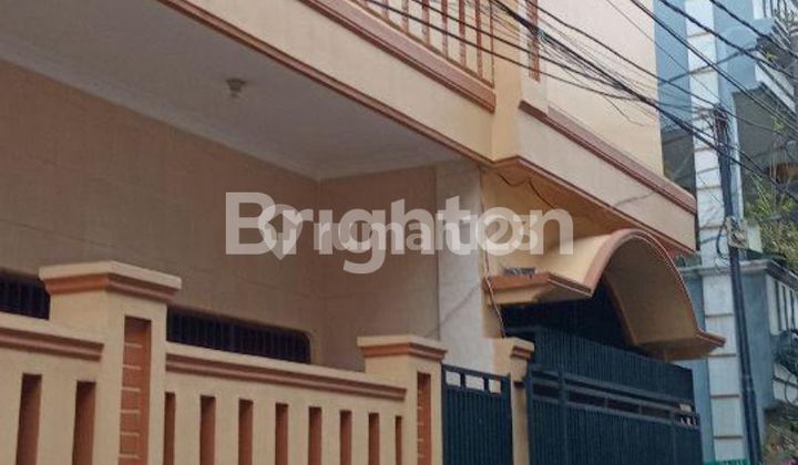 Rumah Bagus Terawat 3 Lantai Sunter Agung Jakarta Utara