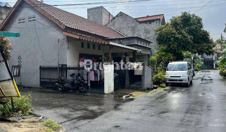 Rumah Kayu Putih Jakarta Timur 1