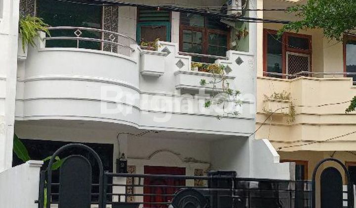 Jual Rumah 3,5 Lantai Sunter Jakarta (Semi Furnished) Jual Rumah 3,5 Lantai Sunter Jakarta (Semi Furnished)