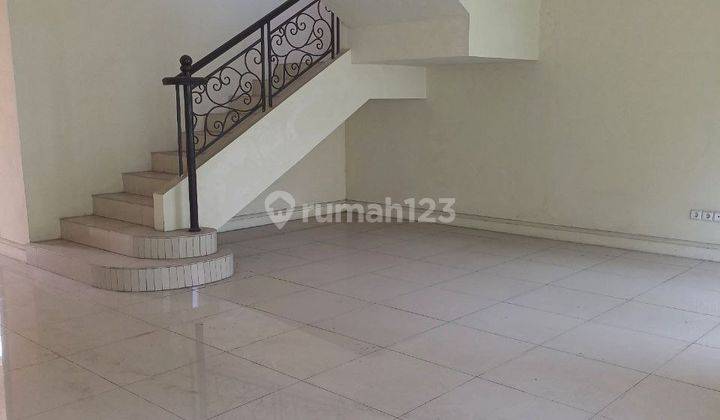 Dijual Cepat Rumah 2 Lantai Di Moderland Cipondoh Tangerang Banten 2