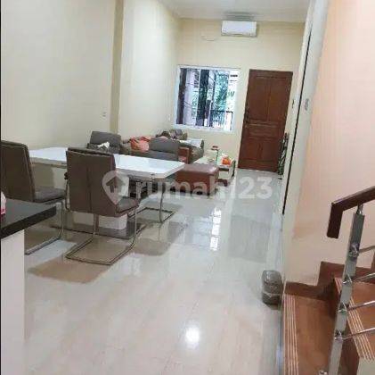 Dijual Rumah 2 Lantai Citra Garden 5 2