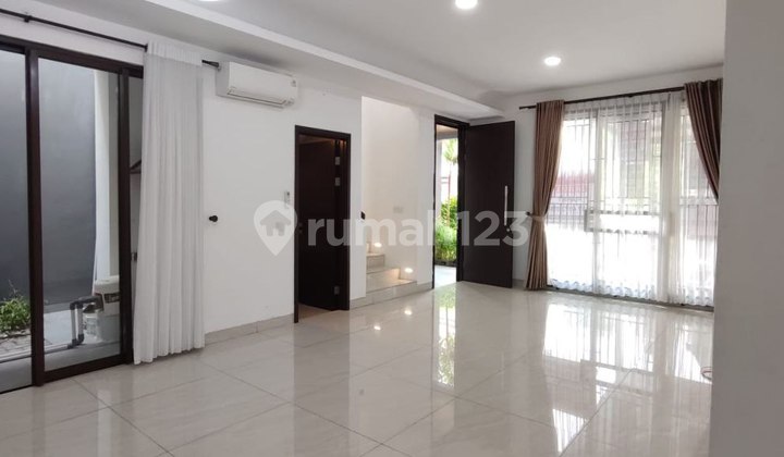 Affordable House, Furnished, 2 Floors, Mozia BSD Tangerang Banten