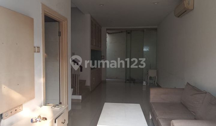Dijual Rumah Bagus 2 Lantai SHM Golf Lake Residence Cengkareng Jakarta Barat