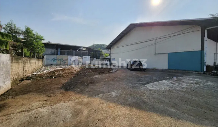 For Sale Ready-to-Use Warehouse in Semanan Warehousing, Kalideres, Cengkareng, West Jakarta