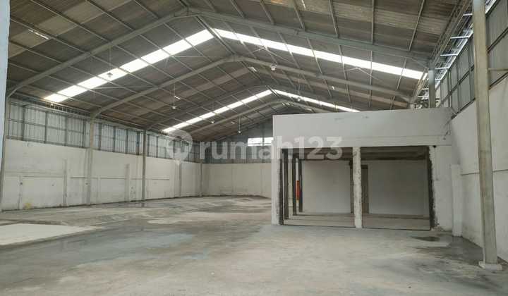 For Quick Sale: Ready-to-Use Warehouse, Freehold Certificate, Sepatan, Tangerang, Banten
