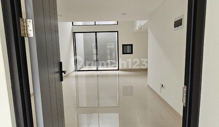 Rumah Brand New 2 Lantai Citra Garden 2 Kalideres Jakarta Barat 2