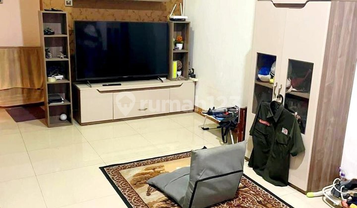 Nice 2-Storey House in Grand Duta Tangerang Banten 1