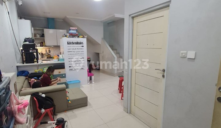 Dijual Cepat Rumah Bagus 2,5 Lantai SHM Kalideres Permai Jakarta Barat