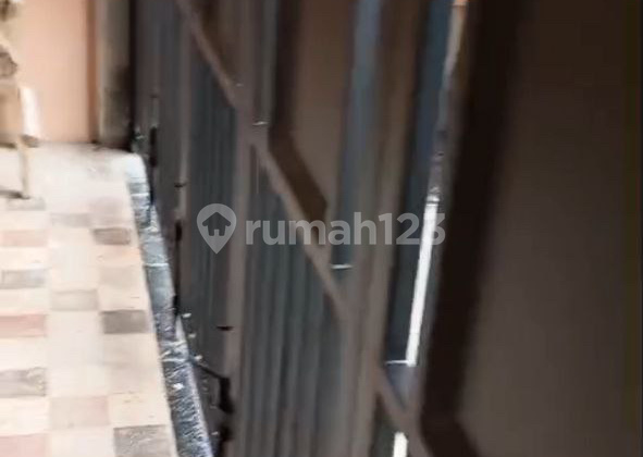 garasi/carport dijual ruko 1 lantai permata