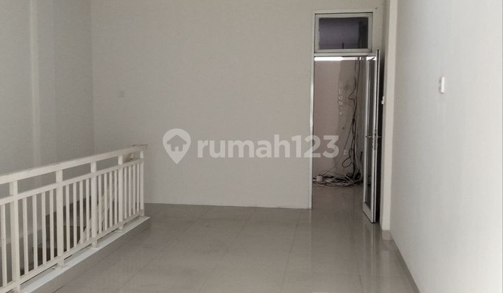Dijual Ruko Gandeng, Bagus, 3 Lantai HGB Palm Crown Taman Surya 5 Kalideres Jakarta Barat
