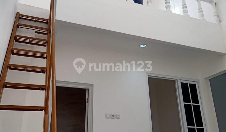 Rumah Bagus 2 1/4 Lantai SHM Citra Garden 5 Kalideres Jakarta Barat 2