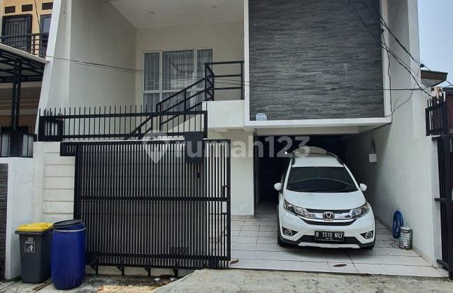 Dijual Cepat Rumah 3Lantai Full Furnished SHM Tangung Duren Jakarta Barat