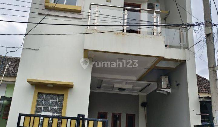 Rumah 3 Lantai Full Furnish Grand Sutra Kuta Bumi Tangerang Banten 1