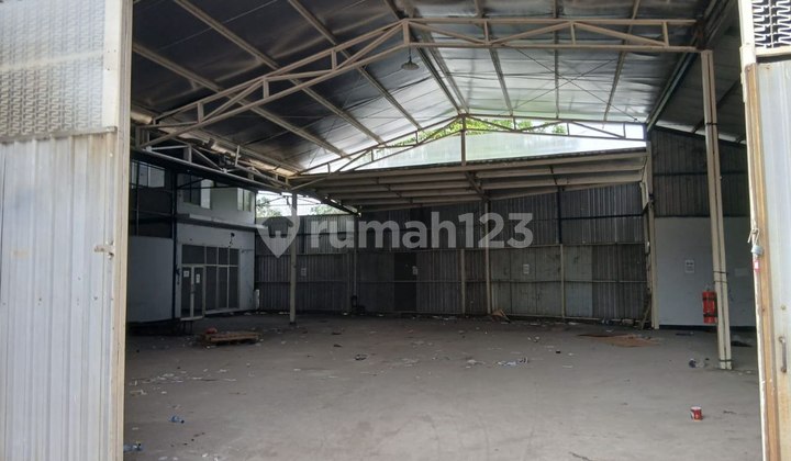 For Rent: Attached Warehouse Business Point LB 900 Ready to Use Sangiang Tangerang Banten For Rent: Attached Warehouse Business Point LB 900 Ready to Use Sangiang Tangerang Banten
