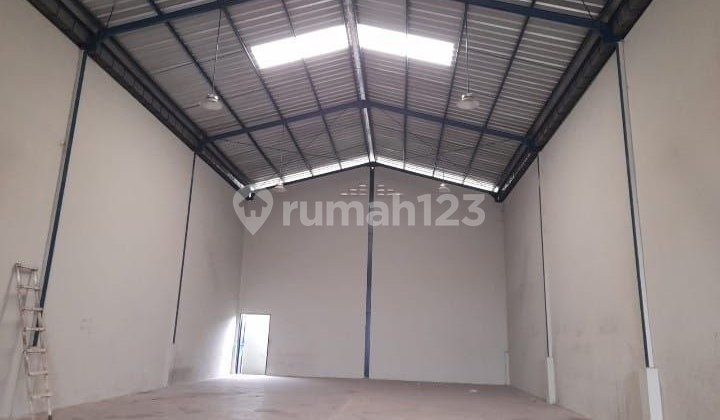 Dijual Cepat Gudang Siap Pakai SHM Pasar Kemis Tangerang Banten