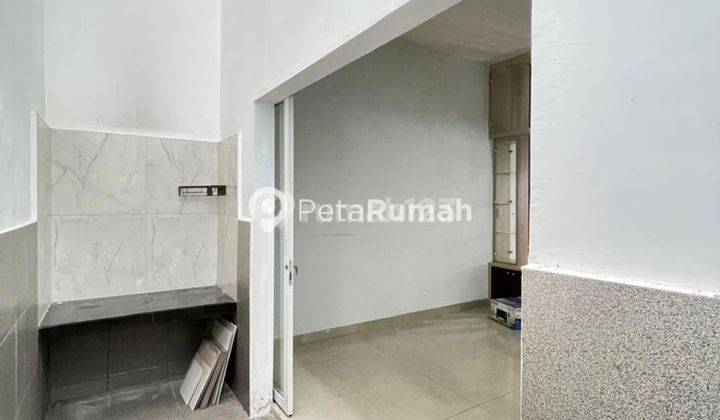 VILLA JALAN PEMBANGUNAN KOMPLEK VILLA KARYA AVENUE 2