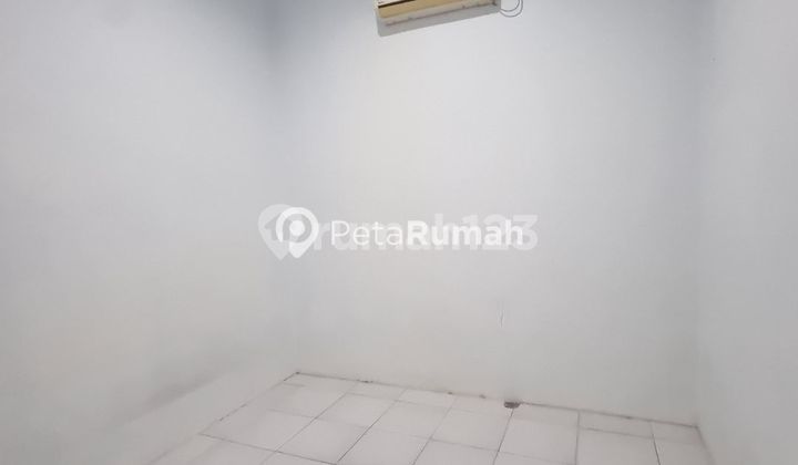 VILLA JALAN METAL RAYA KOMPLEK CEMARA HIJAU DAERAH CEMARA 1