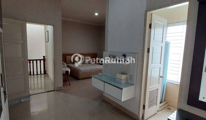 Villa Jalan Sunggal Komplek The Somerset Regency  2