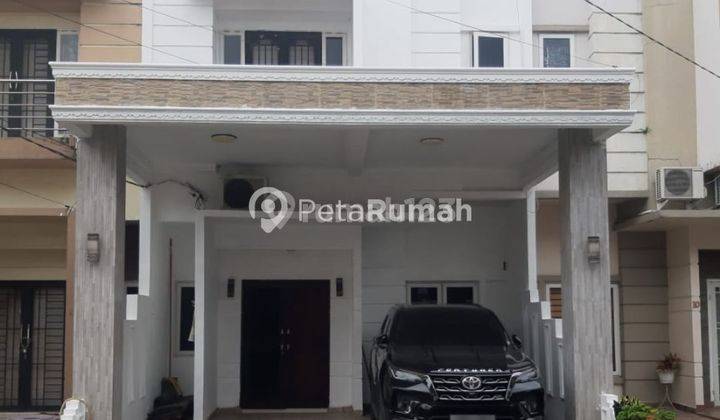 Villa Jalan Kiwi Komplek Grand Kiwi Townhouse  1