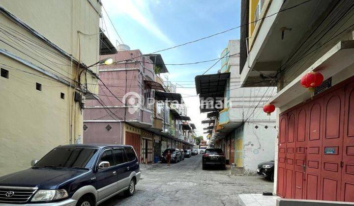  Townhouse Jalan Madio Santoso Komplek Madio Mega Mas 2