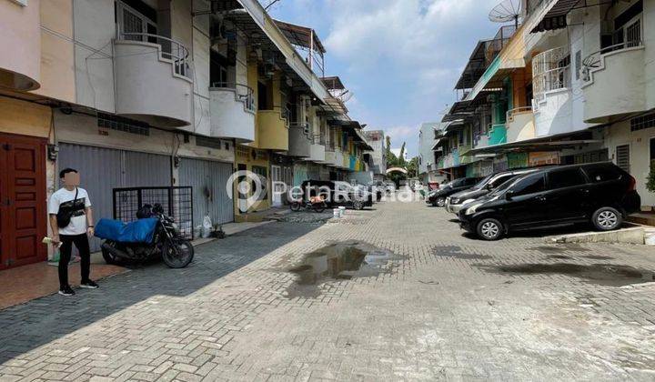 Townhouse Jalan Umar Komplek Taman Mustafa Indah 1