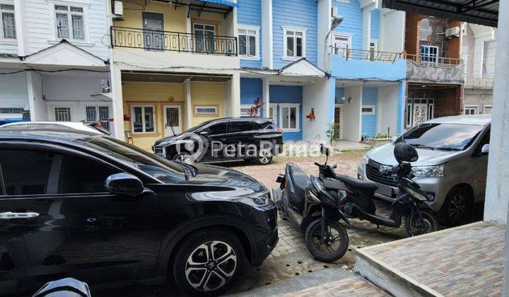 Villa Jalan Kl Yos Sudarso Komplek Mulia Townhouse 1