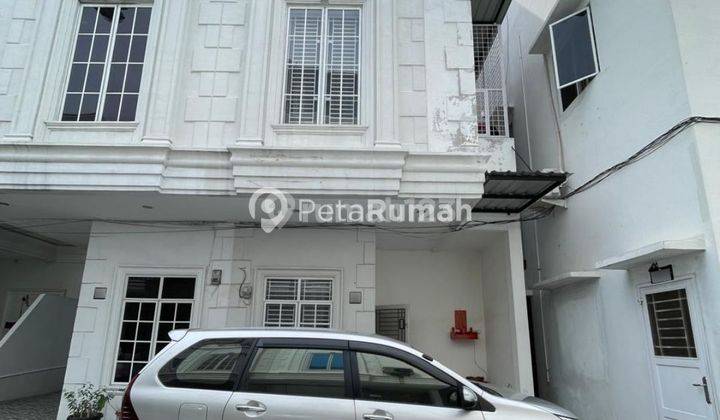 Townhouse Jalan Seser Komplek Seser Nevada  1