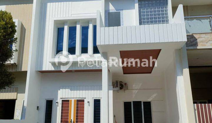 Villa Jalan Kapten Sumarsono Komplek Villa Graha Metropolitan 1