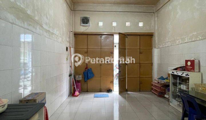 Townhouse Jalan Madio Santoso Komplek Madio Mega Mas  2