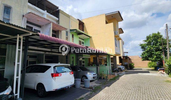 Rumah Jalan Amal Luhur Komplek Buwono Millenium  2