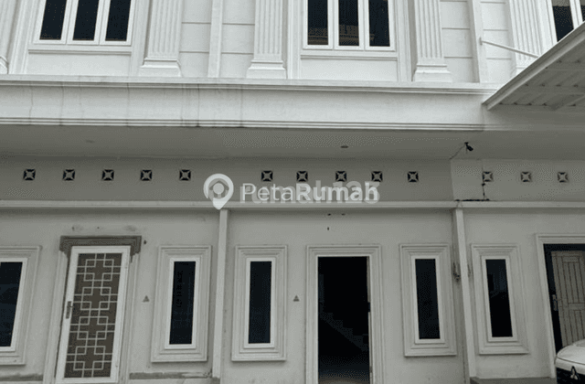 Dijual Townhouse Jalan Sendok Komplek Grand Ayahanda 1