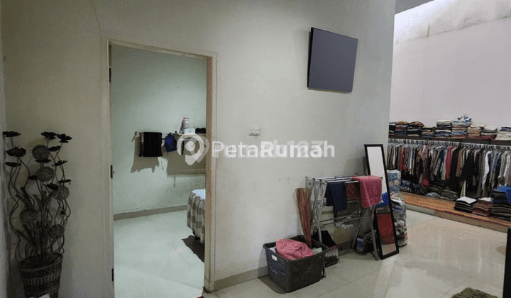 Villa Jalan Sidodame Komplek Puri Sidodame  2