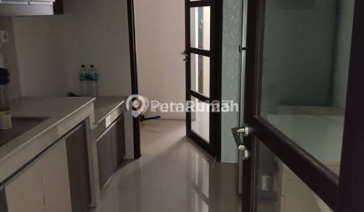 APARTEMEN JALAN PALANG MERAH APARTEMEN ROYAL CONDOMINIUM 