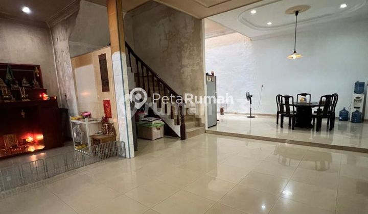 Dijual Villa Komplek Cemara Asri - Medan Estate