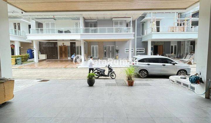 VILLA JALAN GAPERTA UJUNG KOMPLEK GIVENCY ONE TYPE ARMANI 2