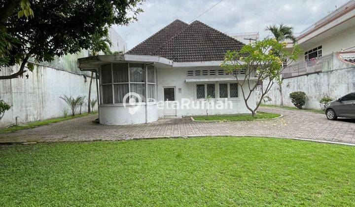 Villa Jalan S Parman 1