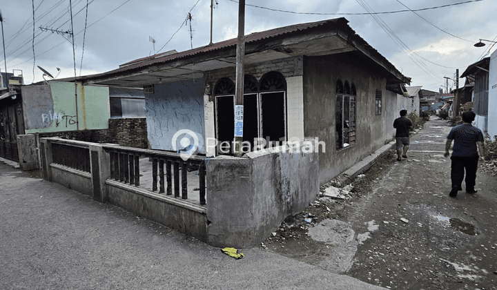 Gudang Rumah Kontrakan Jalan Tirtosari 2