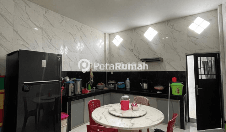  Rumah Komplek Tuasan Royal Suite 2