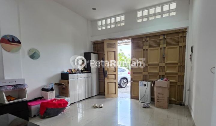 Dijual Ruko Jalan Brigjend Katamso Komplek Istana Prima 2 - Medan Maimun