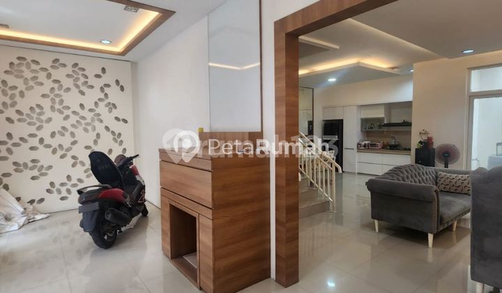 FOR RENT TOWN HOUSE ON SELAMAT KETAREN STREET, MUTIARA PALACE COMPLEX - PERCUT SEI TUAN AREA