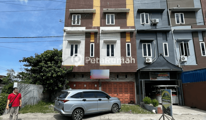 Ruko Jalan Pukat Banting Ii 1