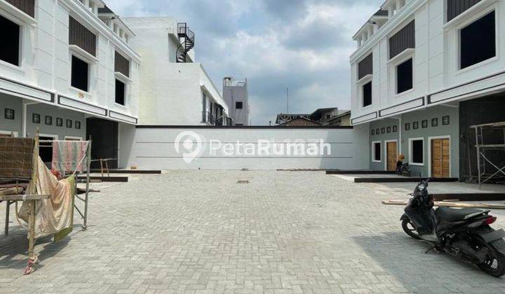 Townhouse Komplek Mentari Jewel 2