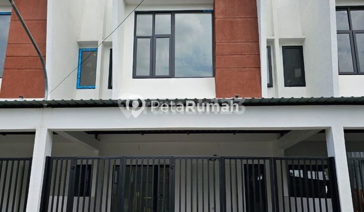 Villa Jalan Setia Baru, Rukun Mas Complex, Sekip Area, Near Adam Malik.