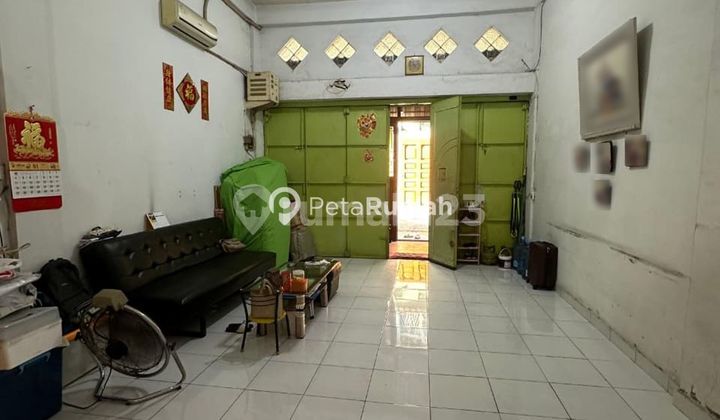 Dijual Ruko Jalan Kapten Sumarsono Gang Persatuan - Medan Sunggal Dijual Ruko Jalan Kapten Sumarsono Gang Persatuan - Medan Sunggal