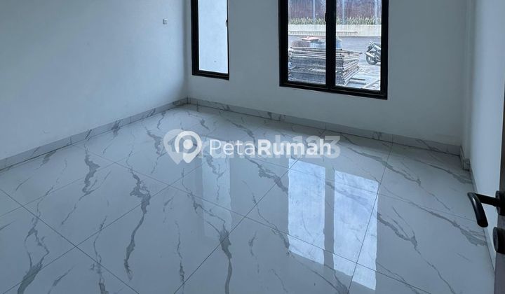 For Sale Elite House on Jalan Pendidikan, Cemara Park Palace Complex - Krakatau Area - Cemara - Metal 2