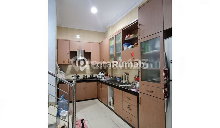 DIJUAL RUMAH JALAN KL YOS SUDARSO GLUGUR KOTA MEDAN BARAT